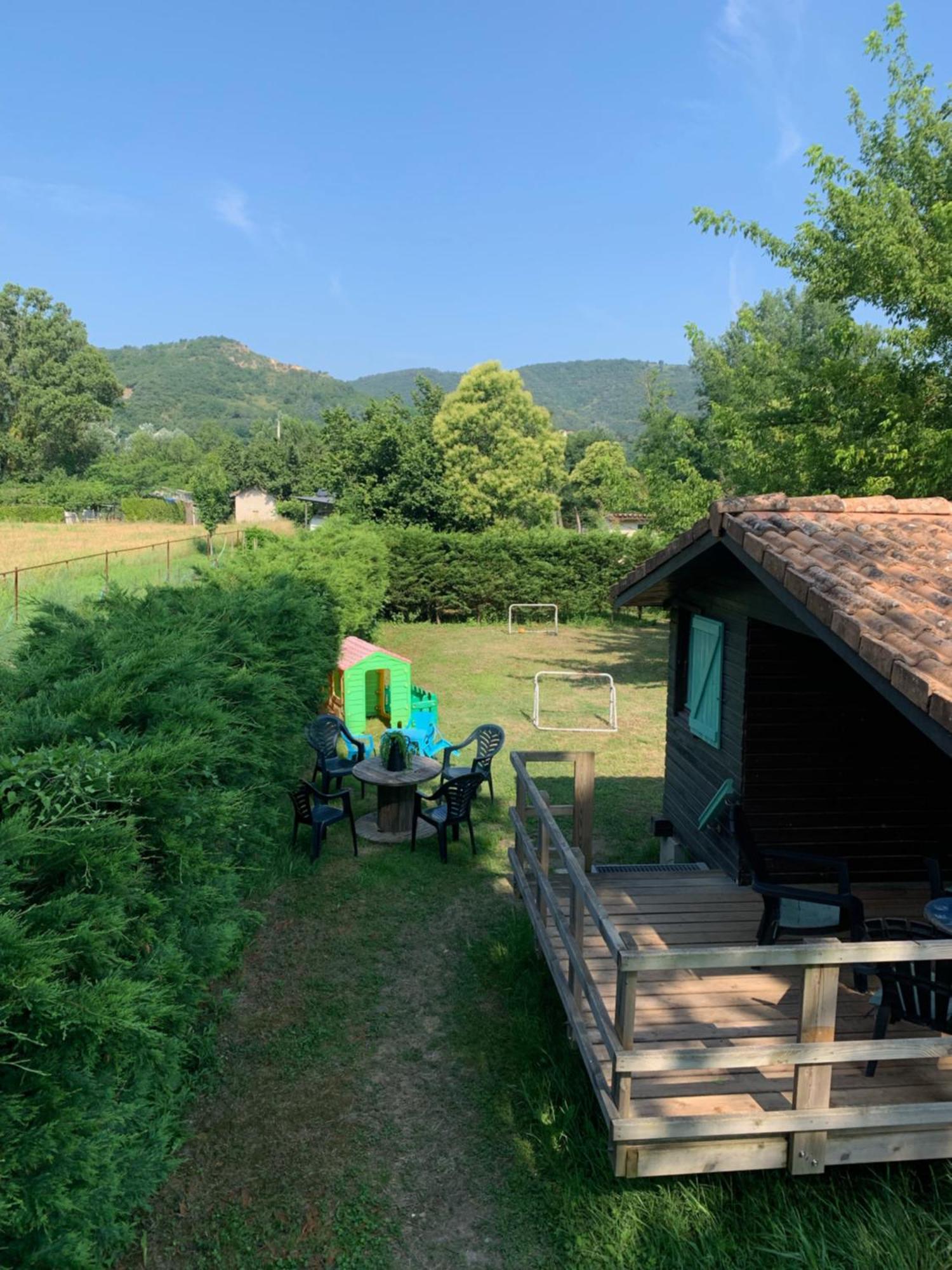 Les Petits Chalets De Dudu La Voulte-sur-Rhone Bagian luar foto